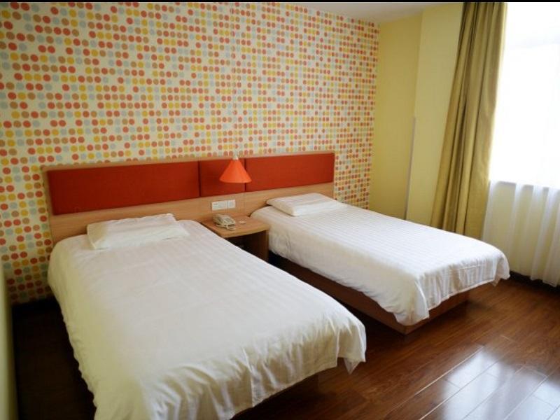 Home Inns Shanghai Pudong Sanlin Subway Station Branch Экстерьер фото